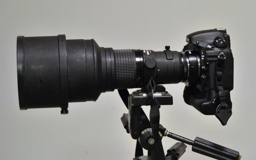 Nikon 300 mm f/2.8 AiS Lens meets the Nikon D800 )