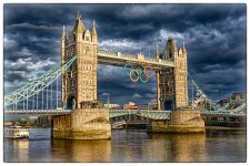 Tower Bridge HDR.jpg