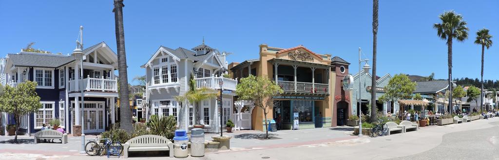 01_Avila Beach shore side_cr.jpg