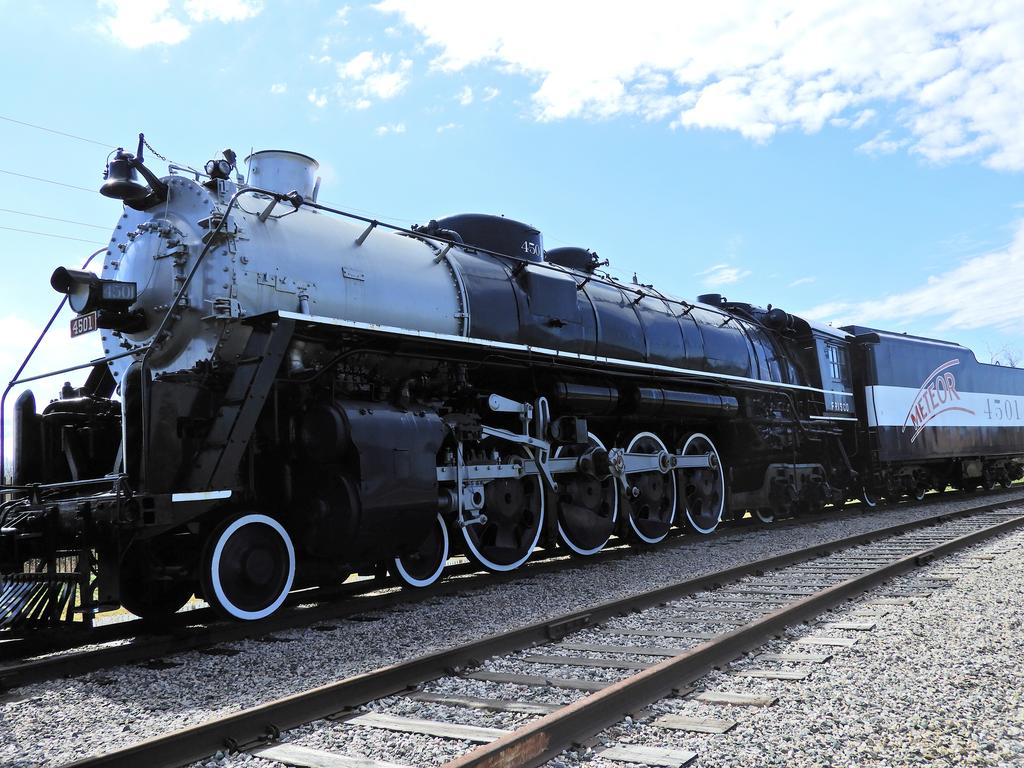 07 Frisco Steam Locomotve 4501 sm.jpg