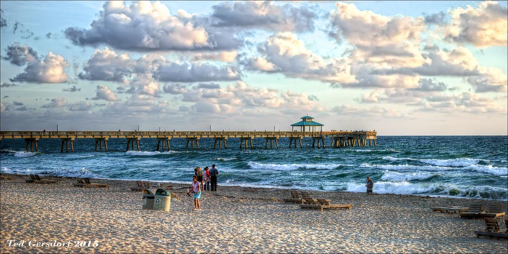 10-24-15 DFB Sunrise  HDR  14.jpg