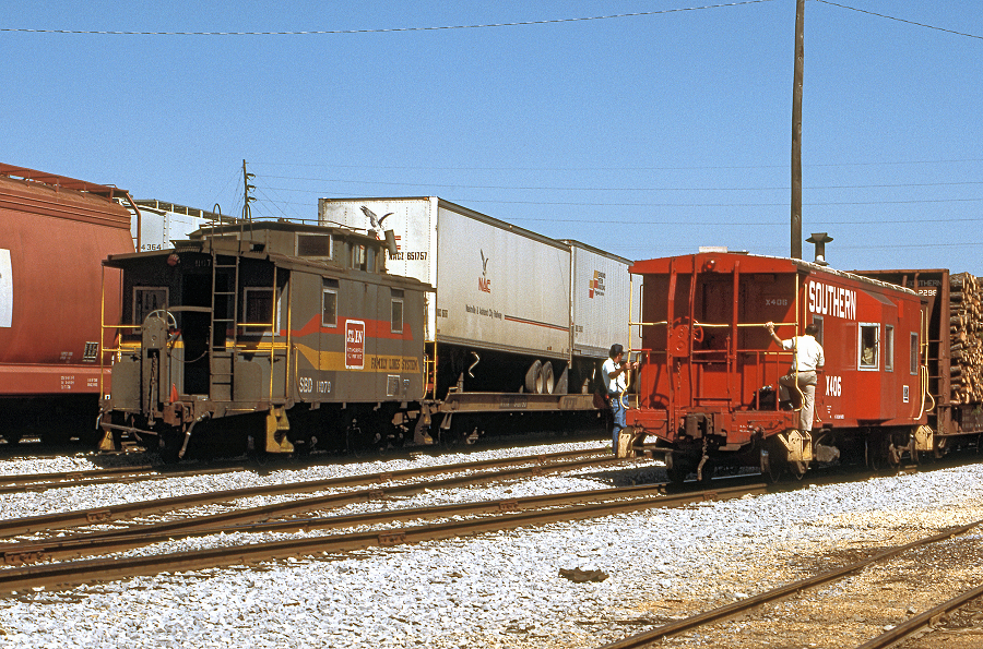 1985-10 003b Montgomery AL - for upload.jpg