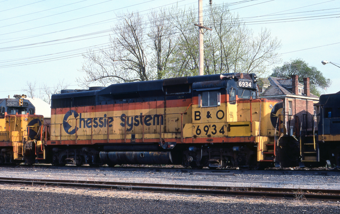 1988-04-11 011 BO 6934 Huntington WV - for upload.jpg