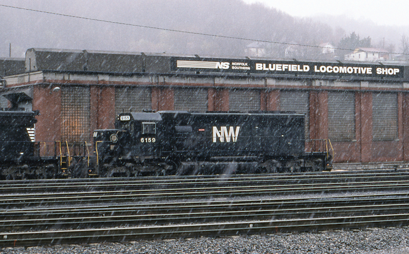 1988-04-12 001 Bluefield WV - for upload.jpg