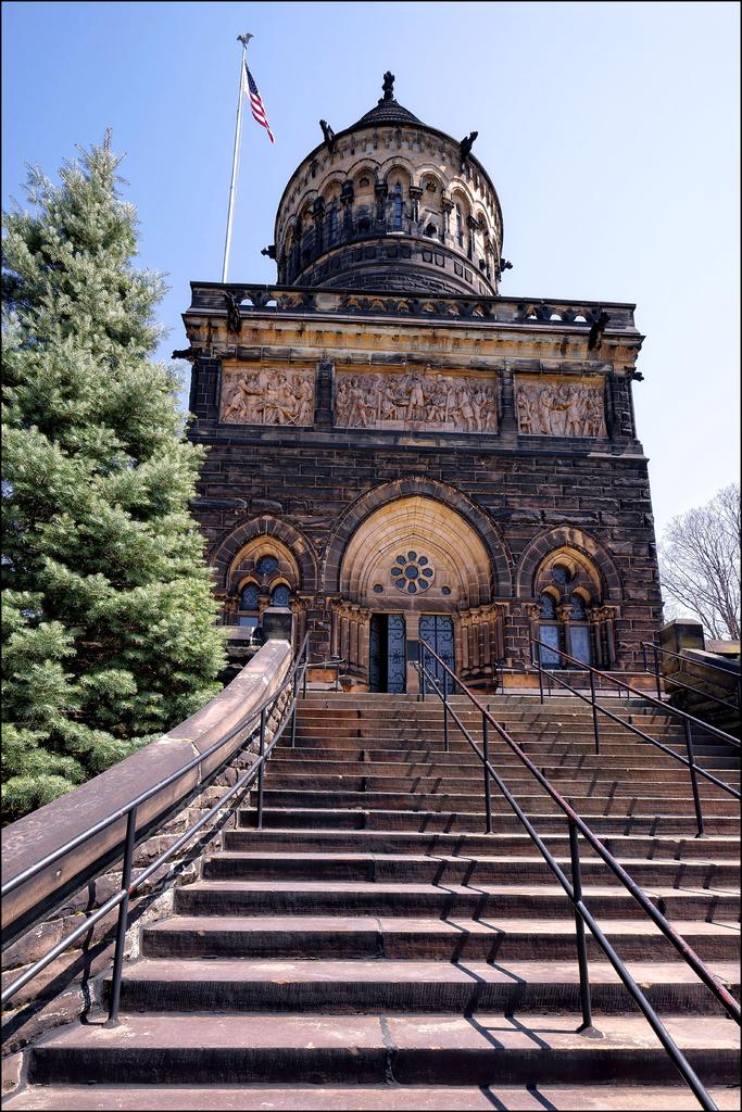 2015 Garfield Monument  4.jpg