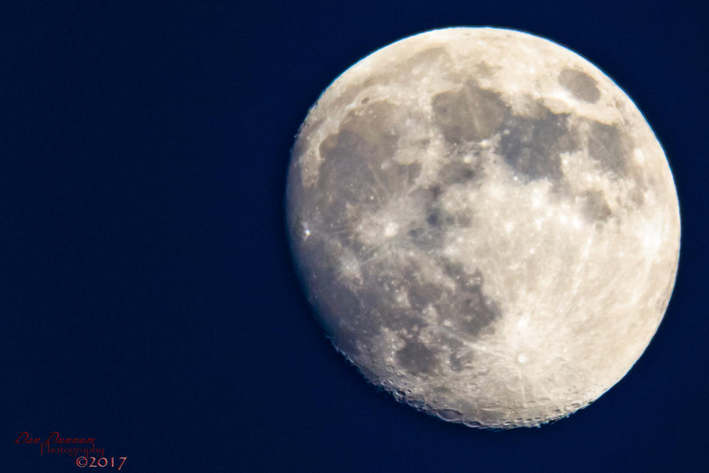 20170804 Moon -2568-Edit.jpg