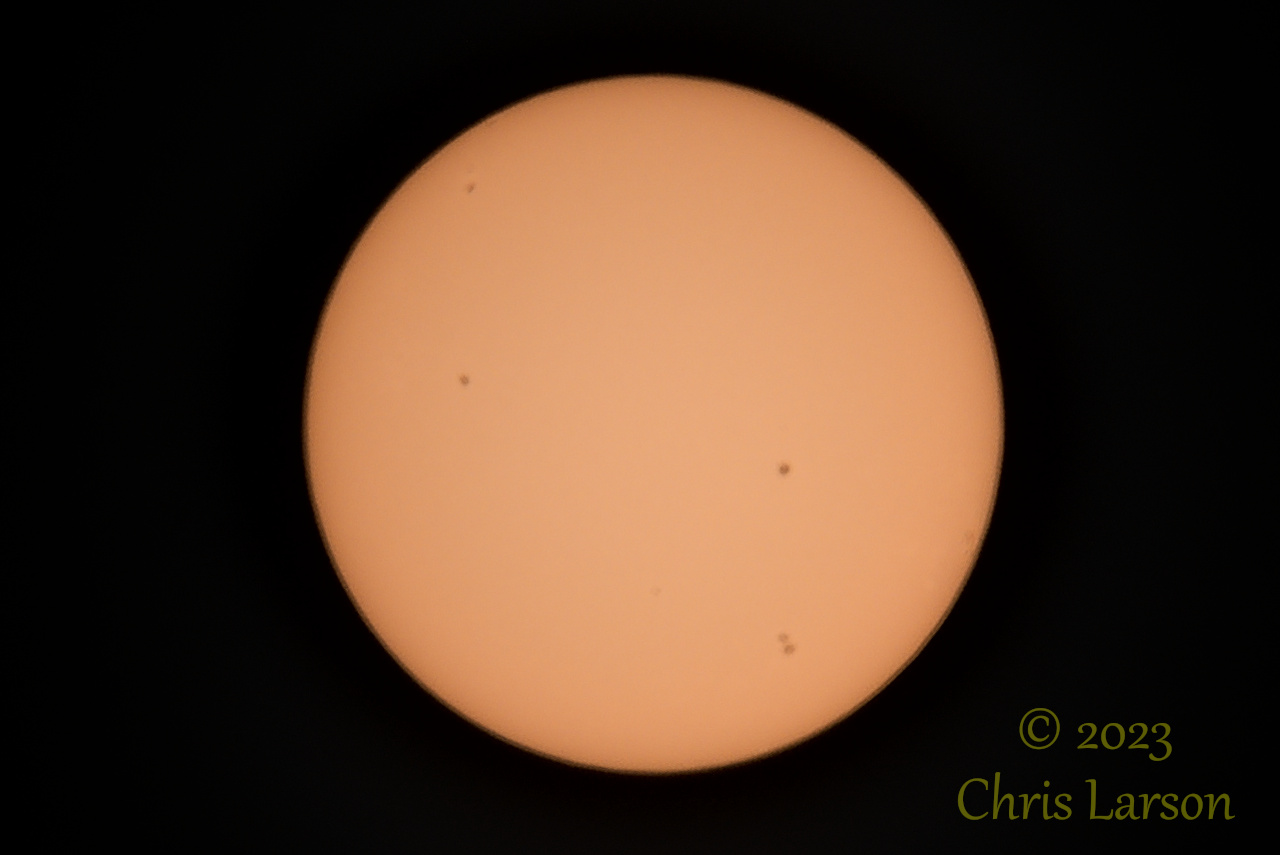 2023-07-26 D750 500mm reflex.jpg