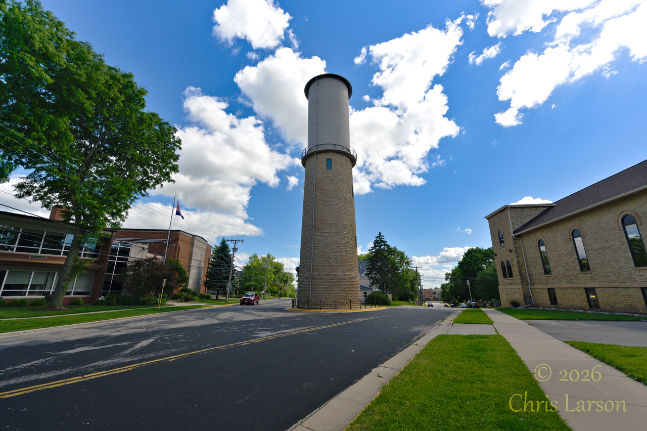 2026-06-14 Sun Prairie 1895 Water Tower 01.jpg