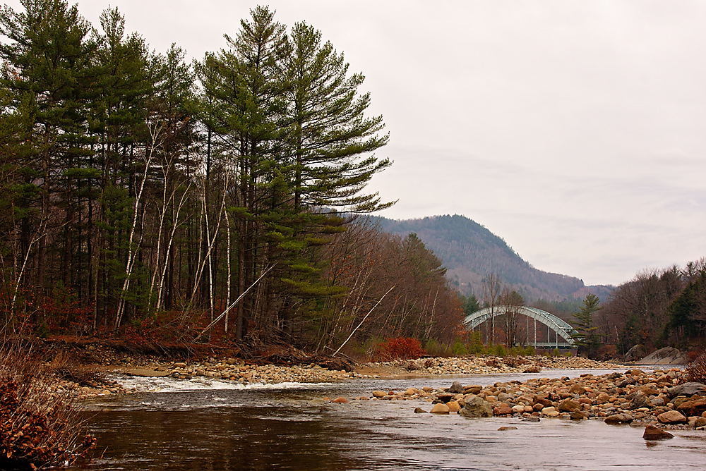 22 November 2015 (1) - New Hampshire River with Bridge.jpg