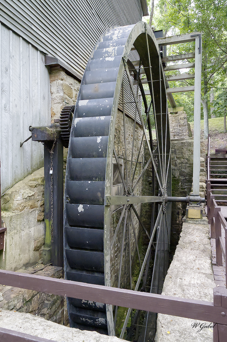 32 foot Fitz water wheel 2 sm.jpg