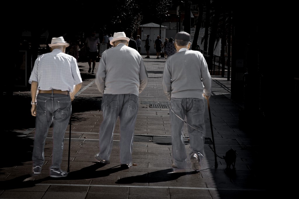 3shadows.jpg