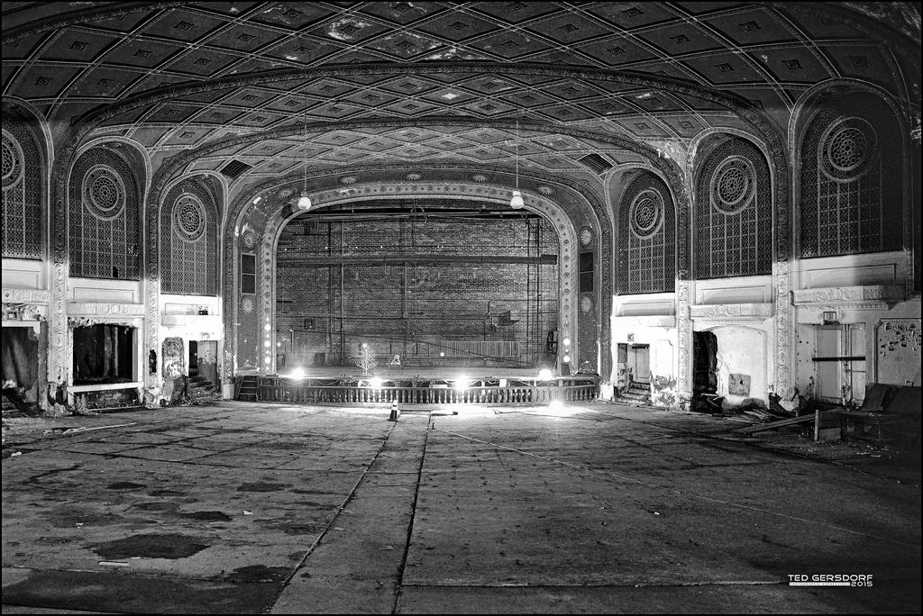 6-21-15 Variety Theater   35BW.jpg