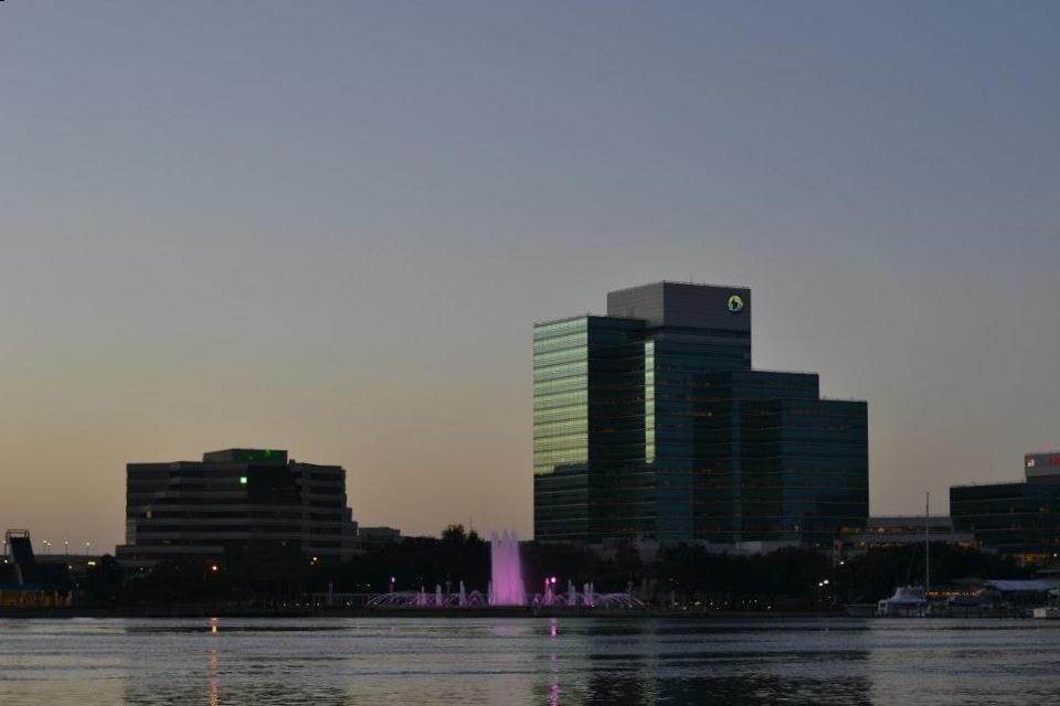 68075_535966133087599_586796072_n.jpg