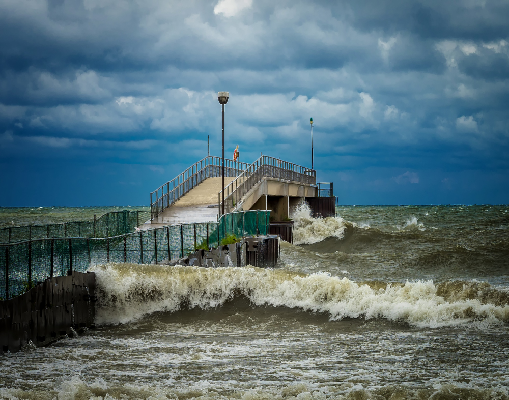 7-28-17 Rocky River Pier -1-14_5044CMA  1-11-17.JPG
