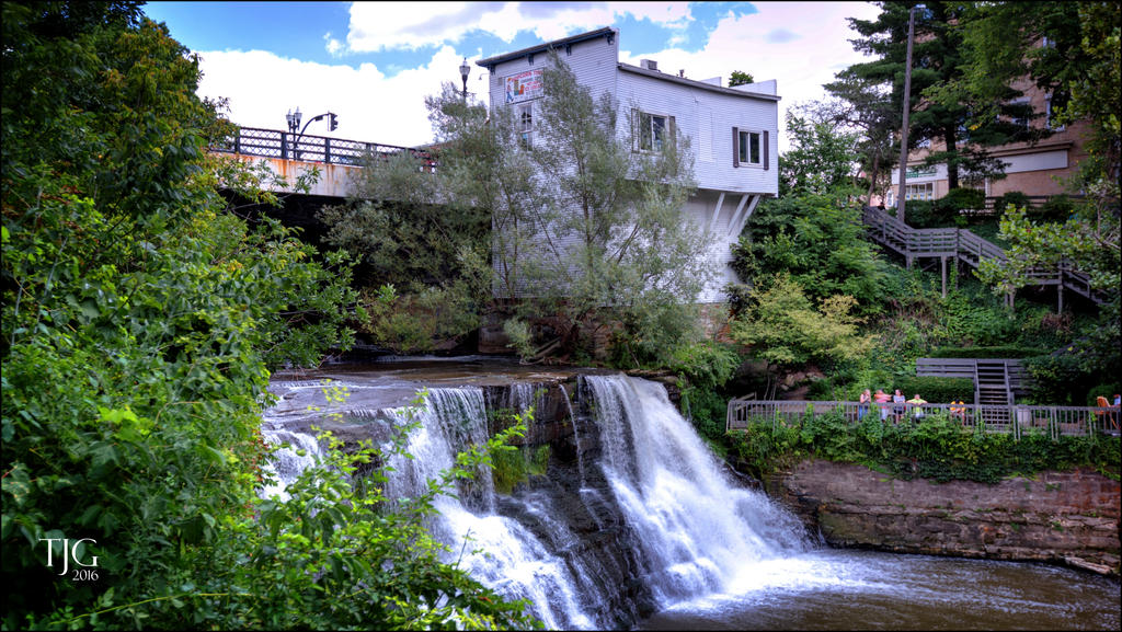 8-21-16 Chagrin Falls HDR   17sm.jpg