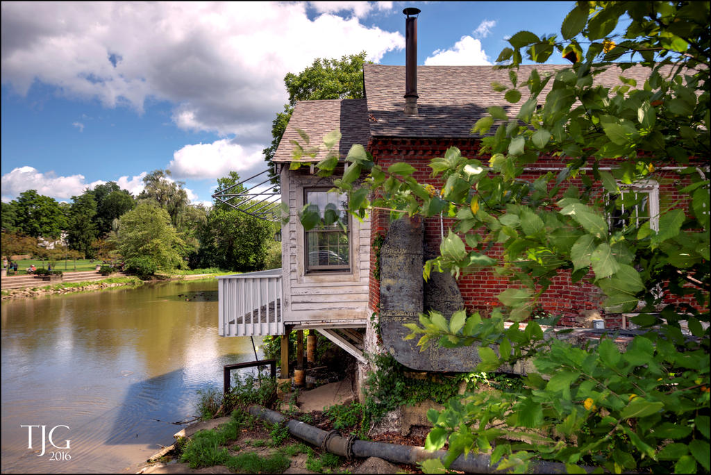 8-21-16 Chagrin Falls HDR   2sm.jpg