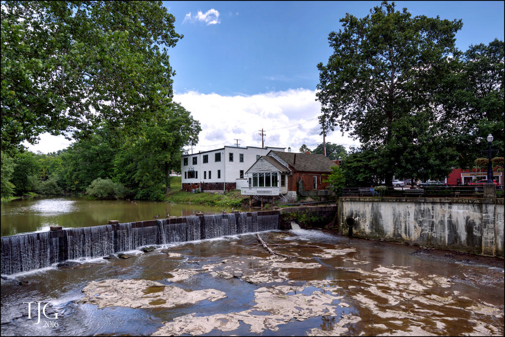 8-21-16 Chagrin Falls HDR   7sm.jpg