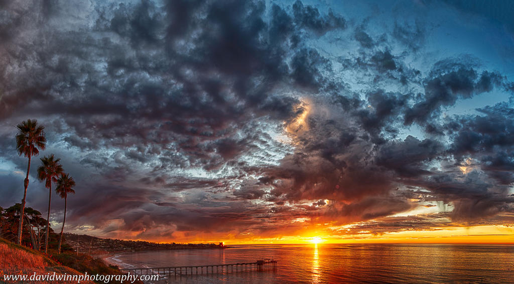 _DW18619_HDR-pan.jpg