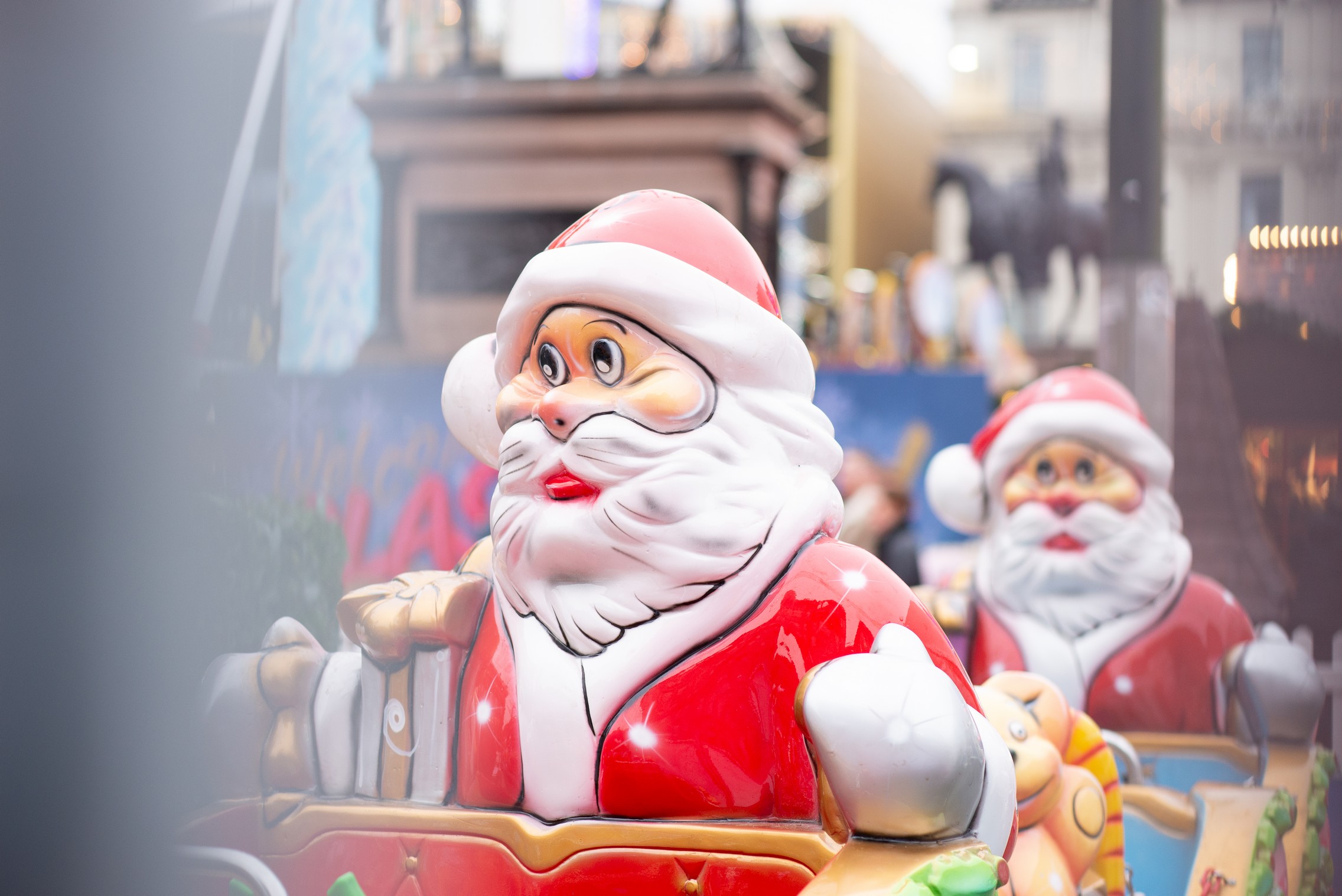 a pair of santas.jpg