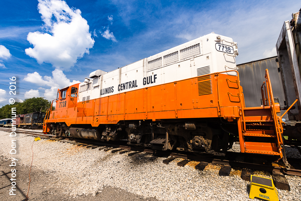 Antique Train Yard-3342.jpg