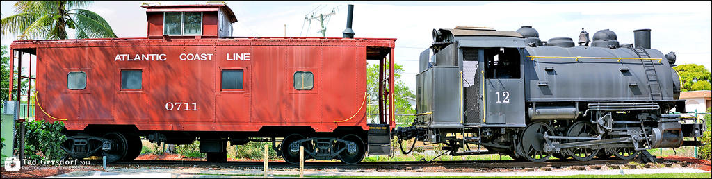 Atlantic Coast Line Engine 12-sm.jpg