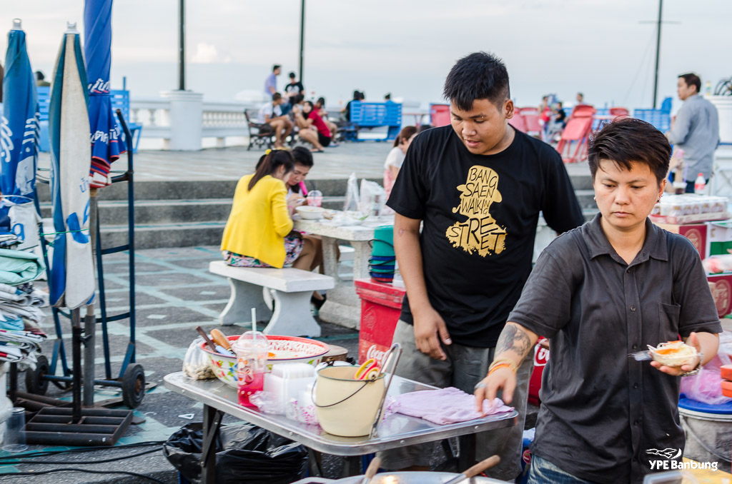 bangsaen-market-1.jpg