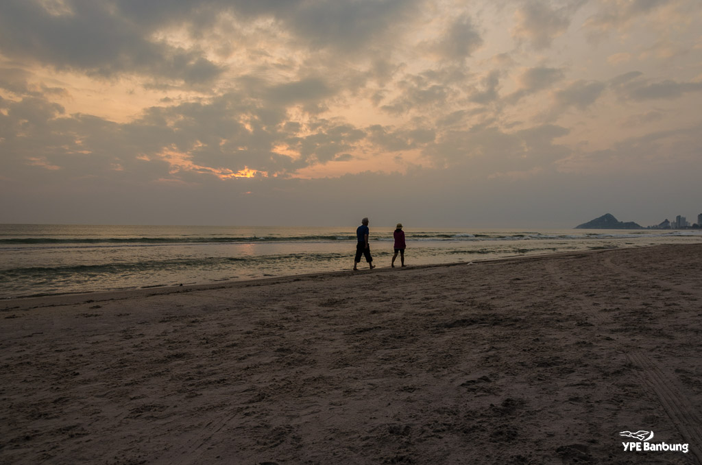 beach1-5.jpg