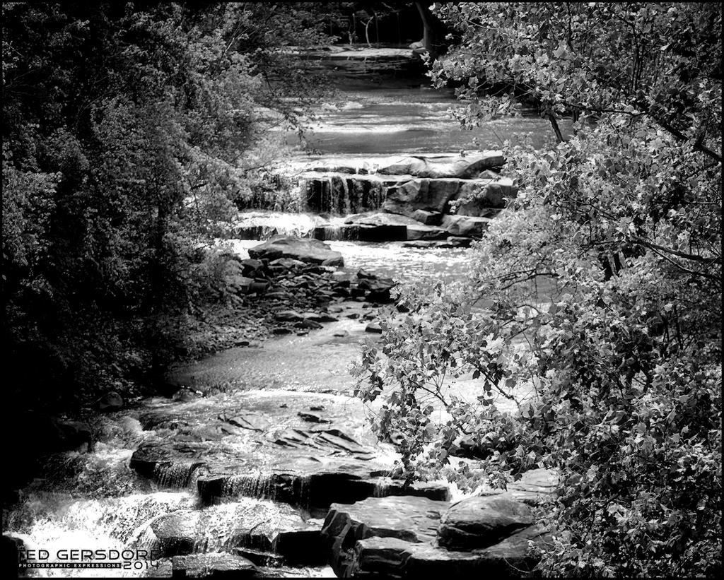 Berea Falls July 2014.jpg