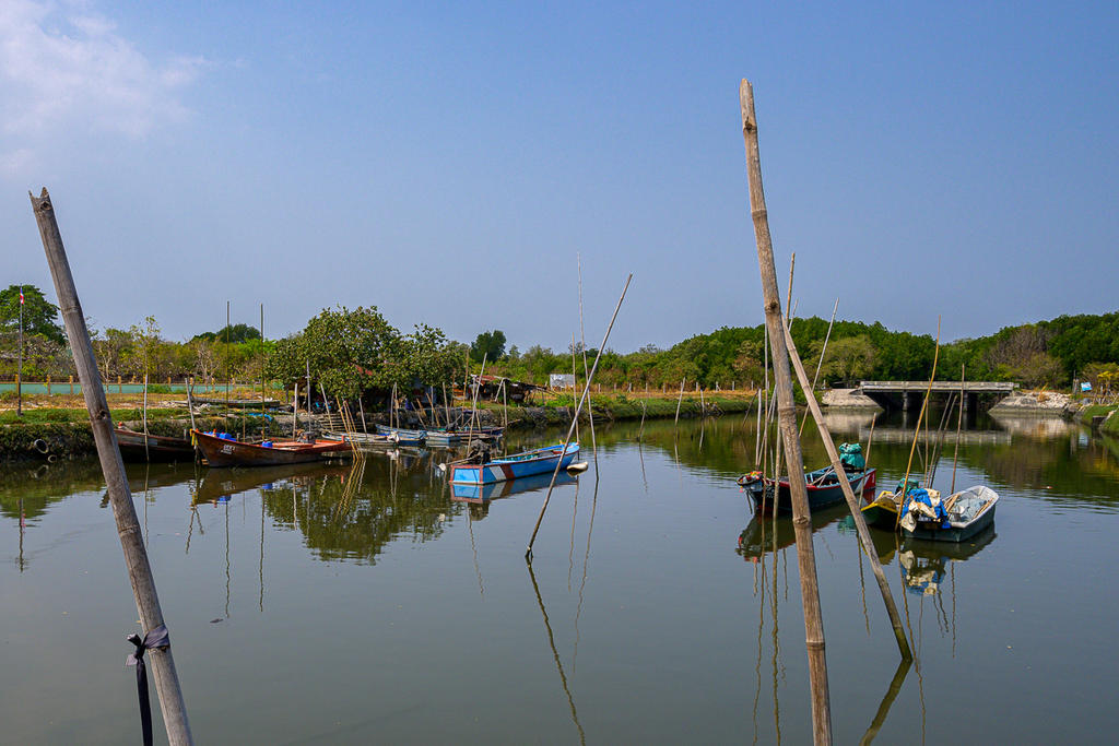 boats-2.jpg