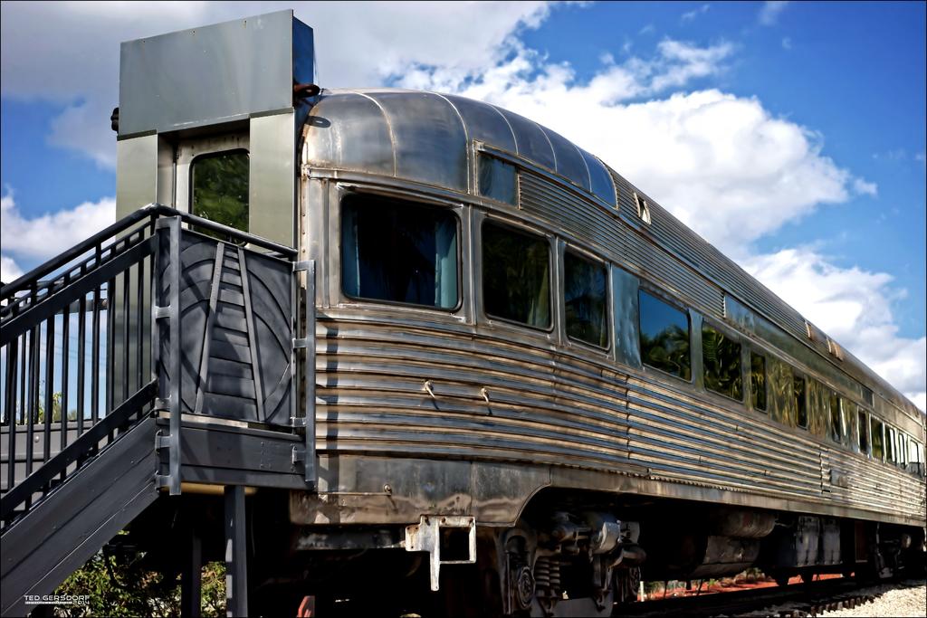 Boca Train  7.jpg