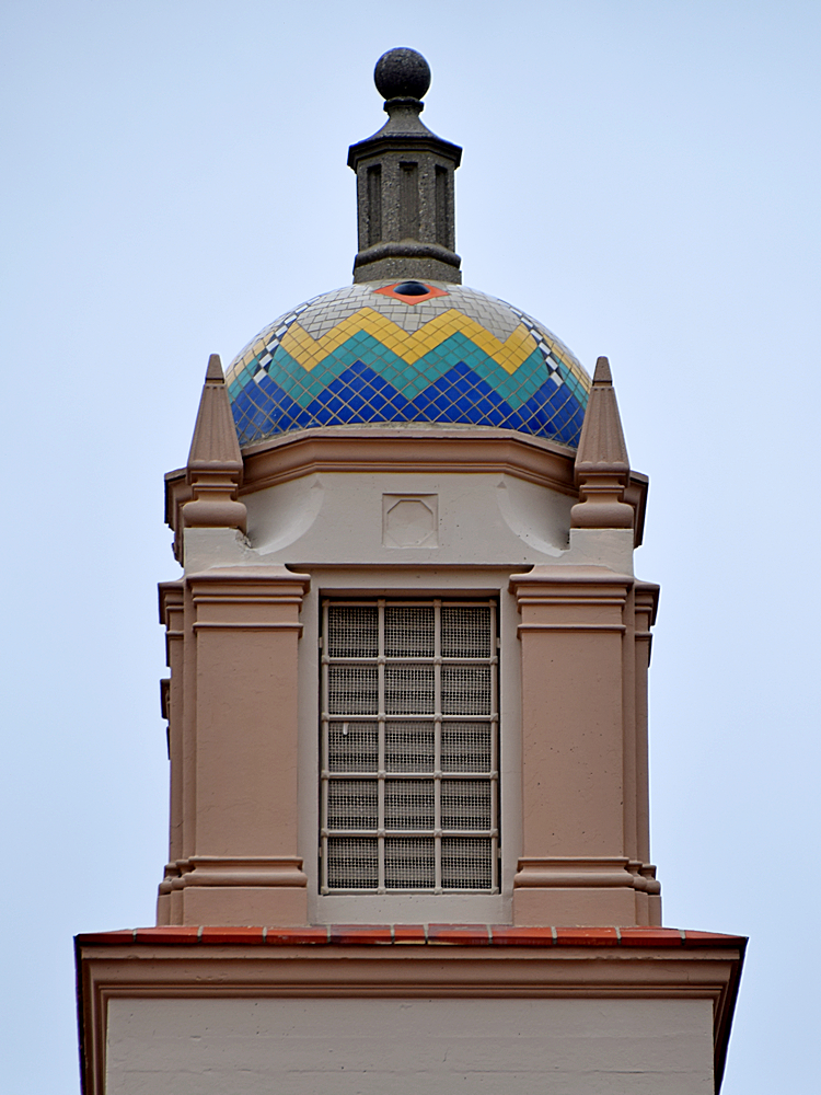 Building2.jpg