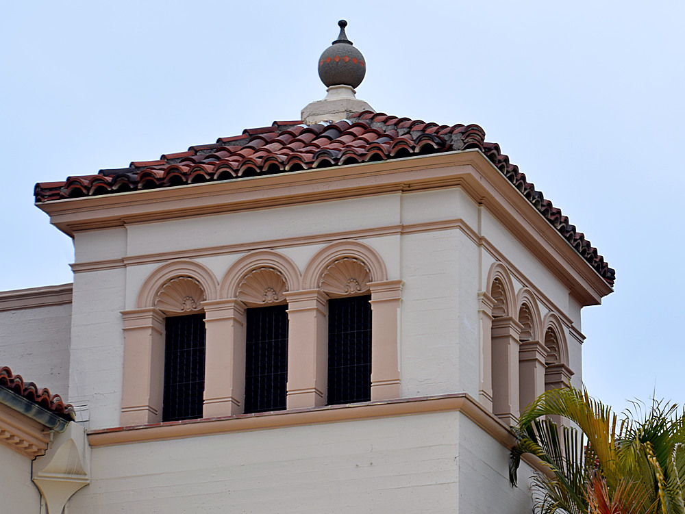 Building4.jpg