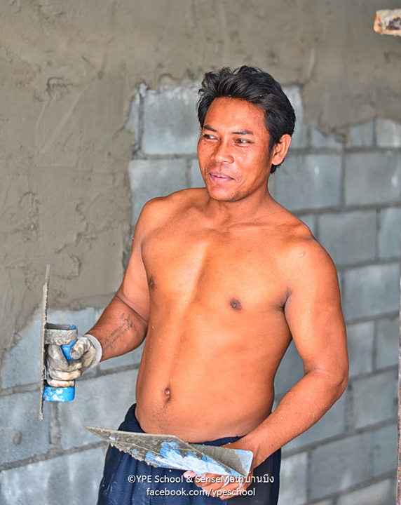 c-worker-1.jpg