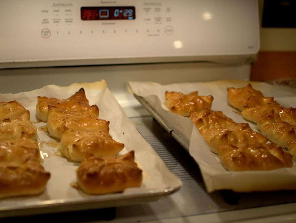 cabbage buns.jpg