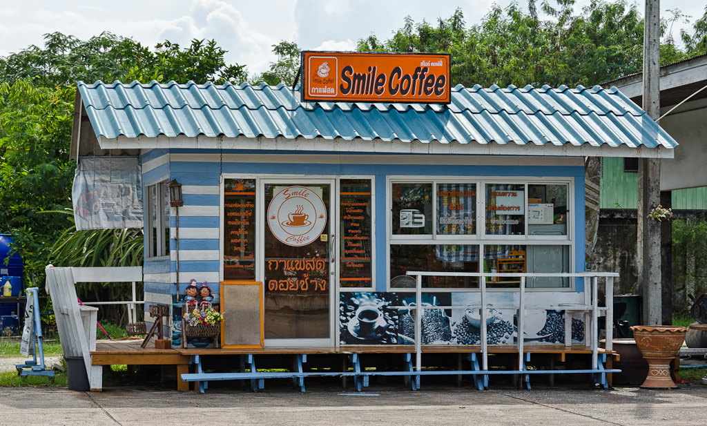 cafe-1.jpg