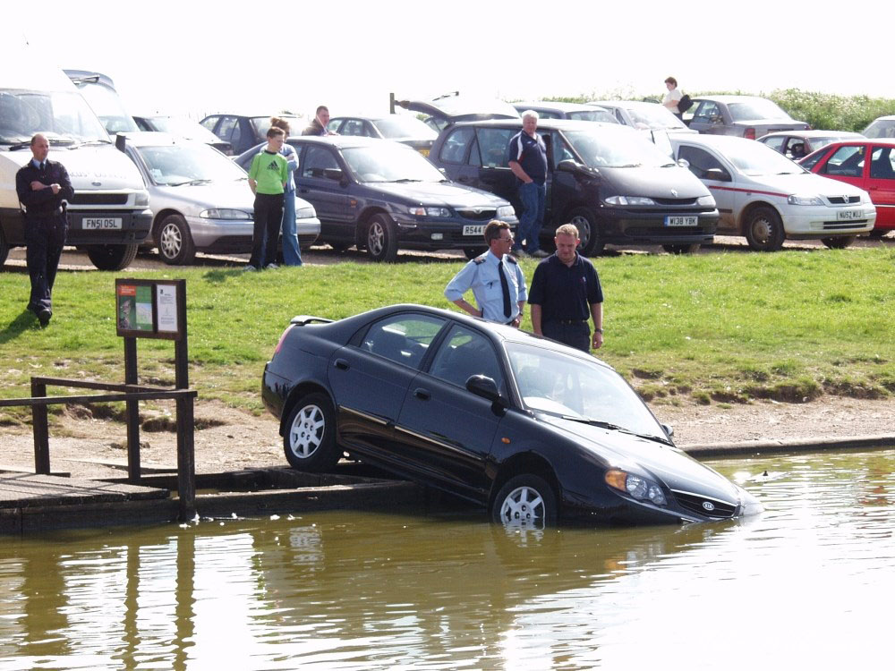 car crash 008.jpg