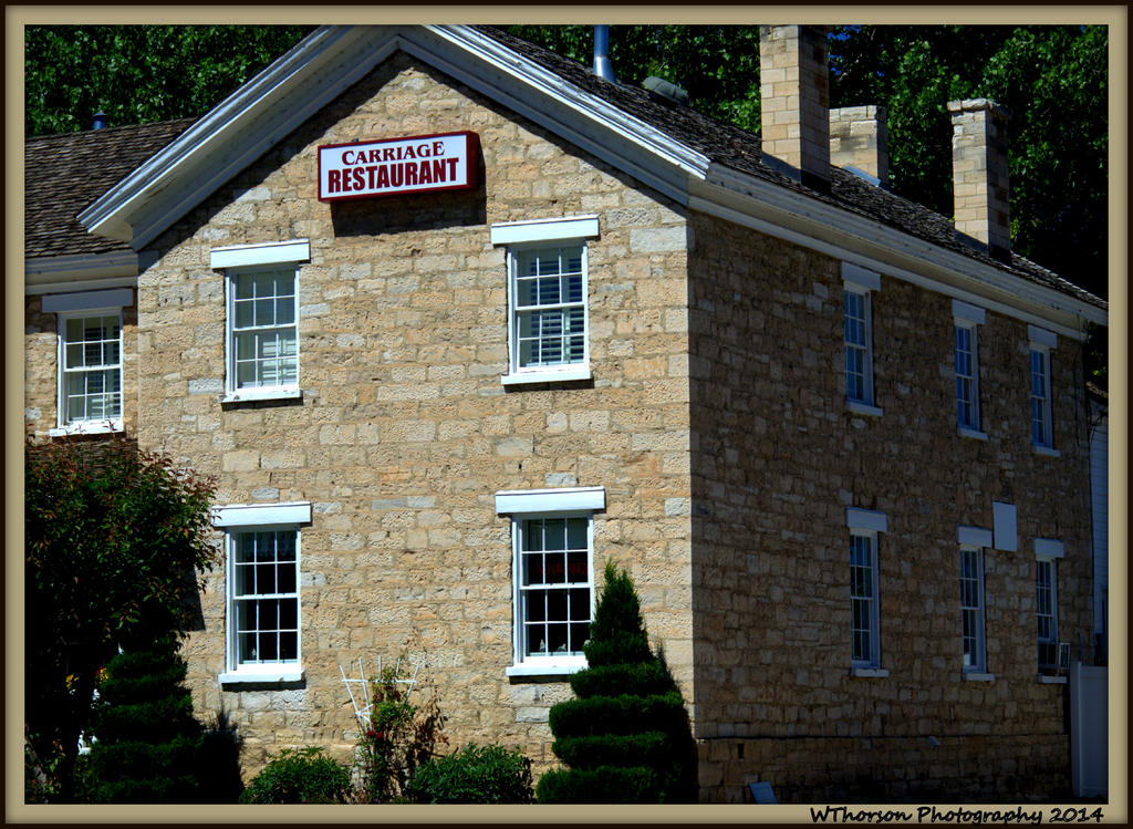 Carrage House Restaurant.jpg