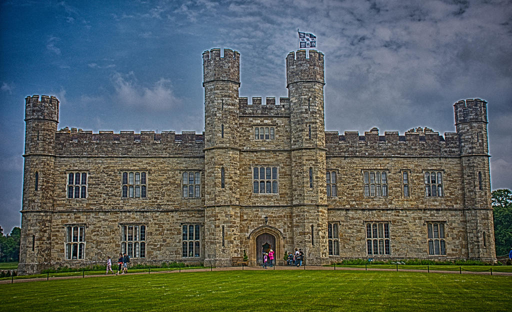 Castle HDR.jpg