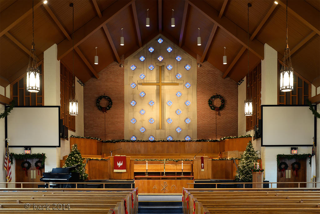 Christmas Sanctuary 2014.jpg