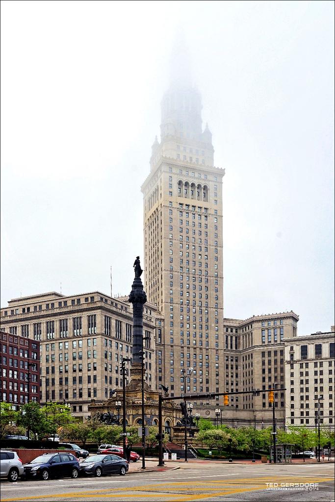 CLE   Fog    1.jpg
