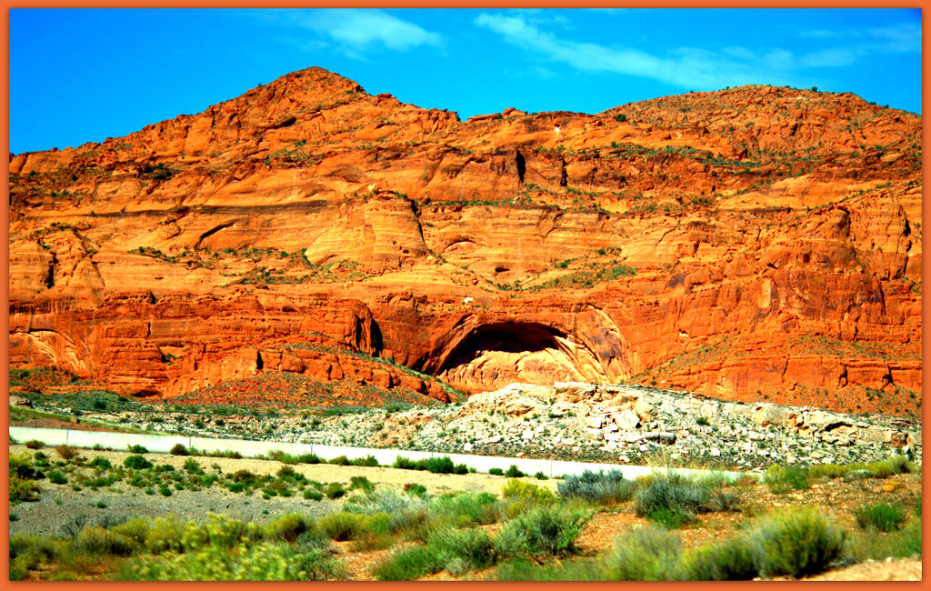 Closer of the Beginning of a Sandstone Arch.jpg