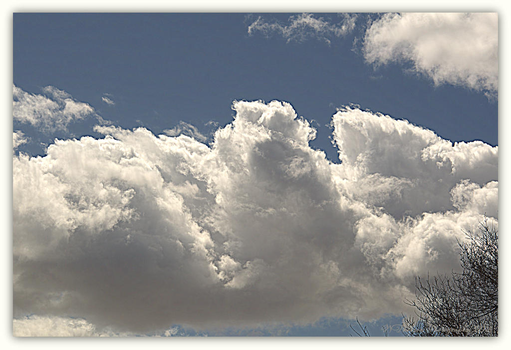 Clouds 3-25-16.jpg