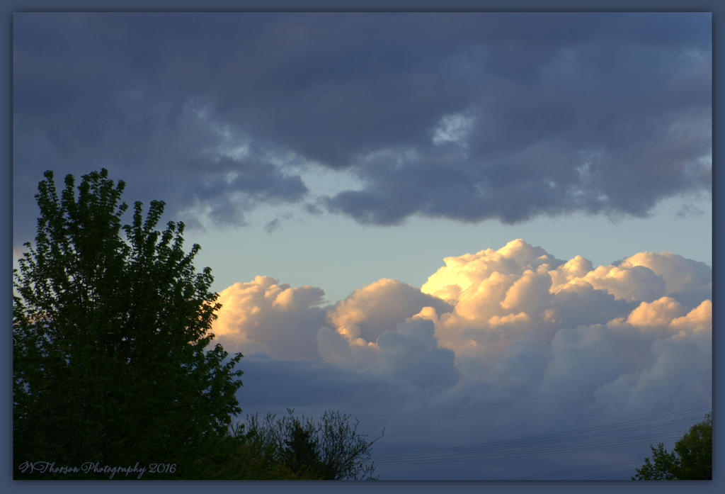 Clouds 4-26-2016.jpg