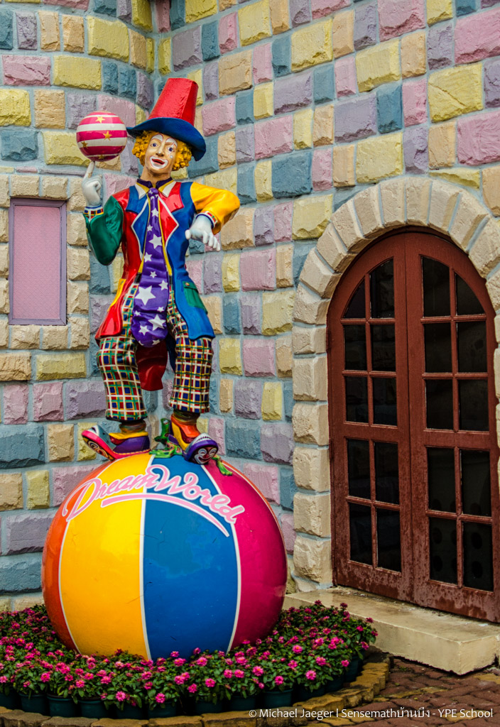 clown ball-1.jpg