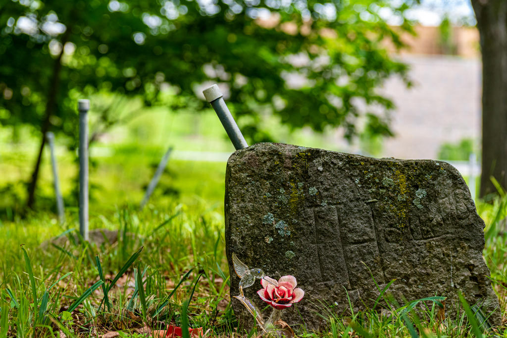 Colored Cemetery Headstone 1 (1 of 1).jpg
