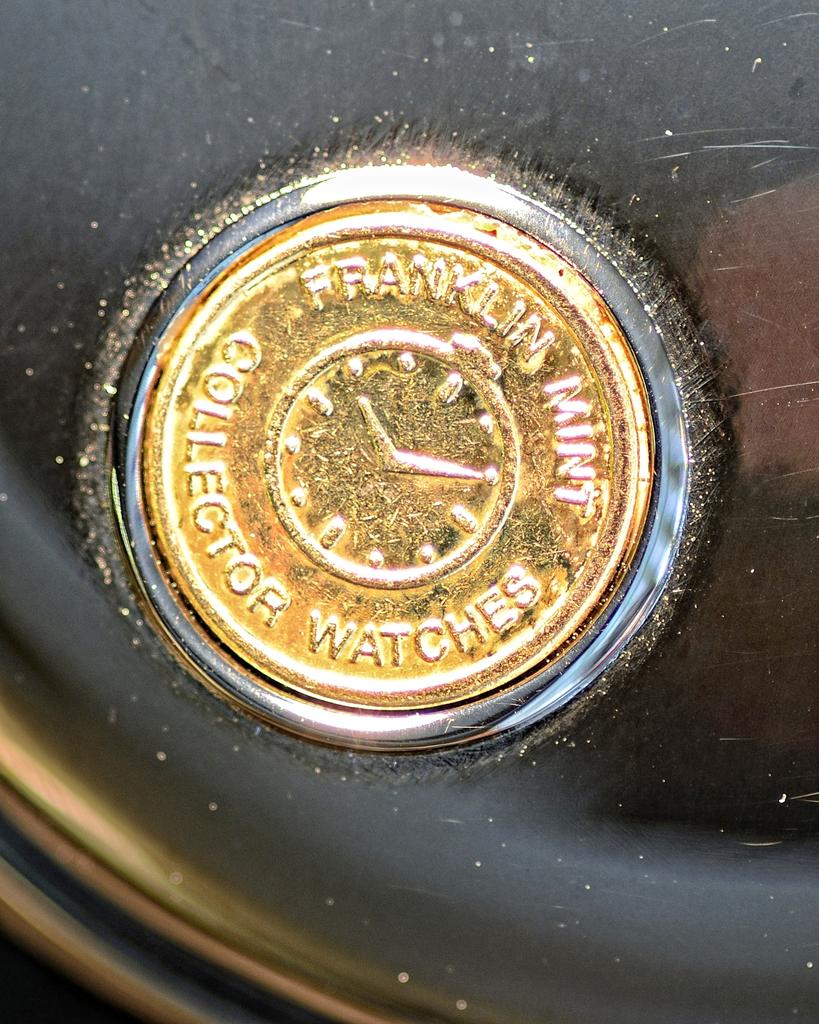 Colt Pocket Watch  9_3236.jpg