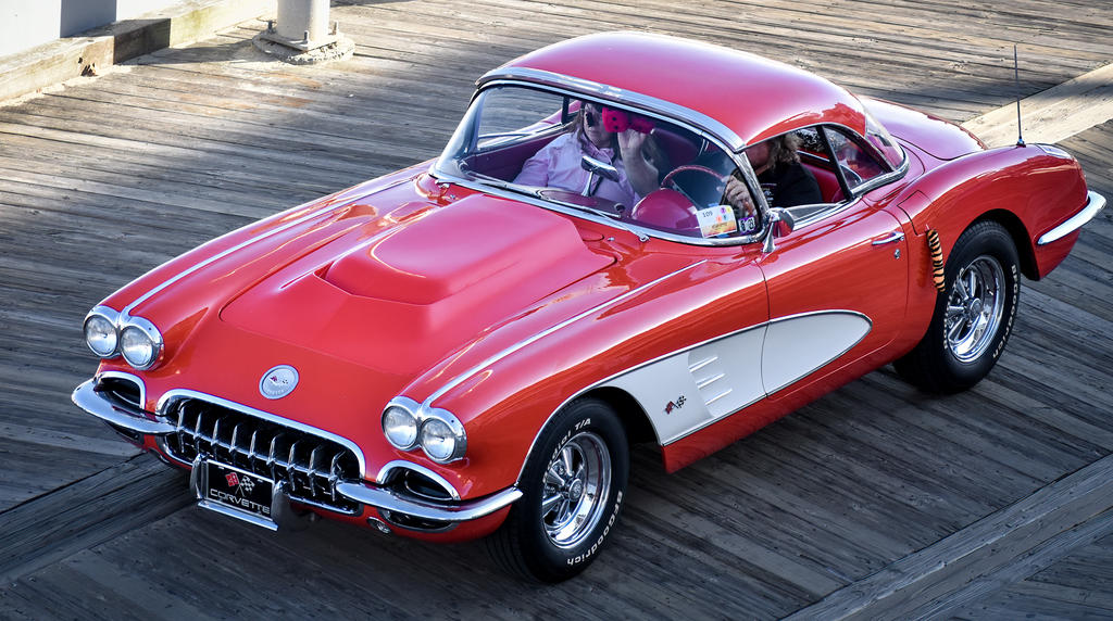Corvette Red Vintage Hardtop (1 of 1).jpg