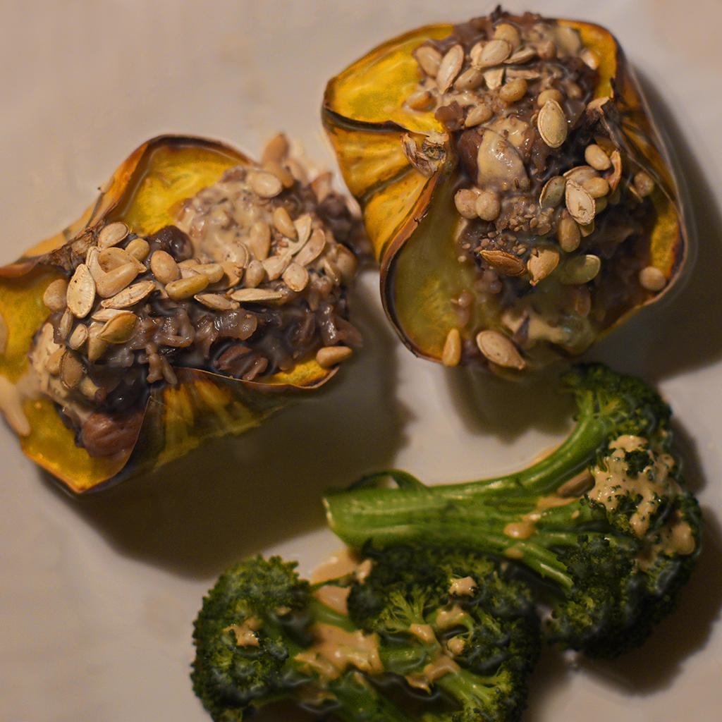Courgette farcie au riz sauvage et amandes.jpg