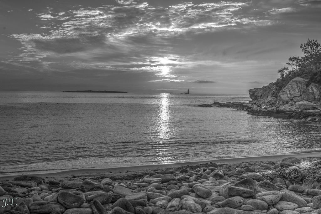 D610 Cape Sunrise HD B&W 1c.jpg
