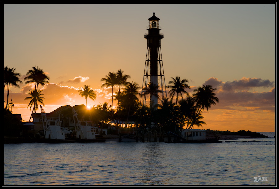 Sunrise @ Hillsboro Lighthouse